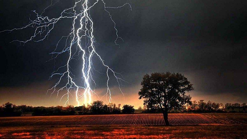Lightning Kills 15 Across 8 Districts